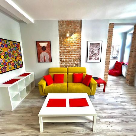 Red&Yellow Apartments Centrum Olsztyn  Ngoại thất bức ảnh