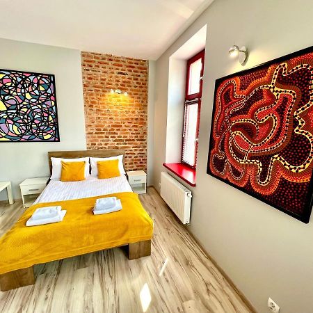Red&Yellow Apartments Centrum Olsztyn  Ngoại thất bức ảnh