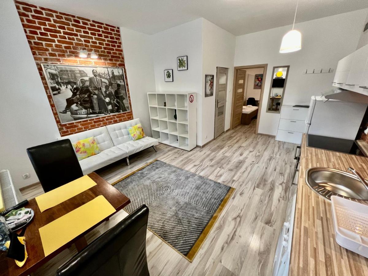 Red&Yellow Apartments Centrum Olsztyn  Ngoại thất bức ảnh