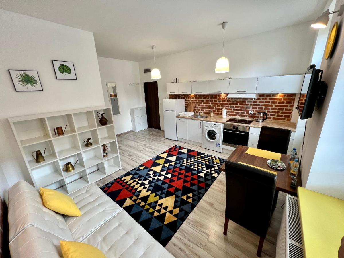 Red&Yellow Apartments Centrum Olsztyn  Ngoại thất bức ảnh