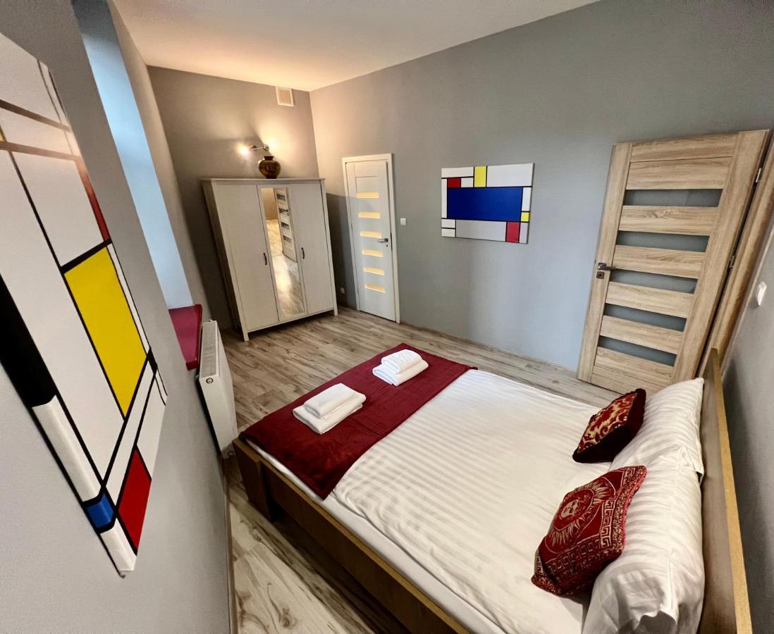 Red&Yellow Apartments Centrum Olsztyn  Ngoại thất bức ảnh