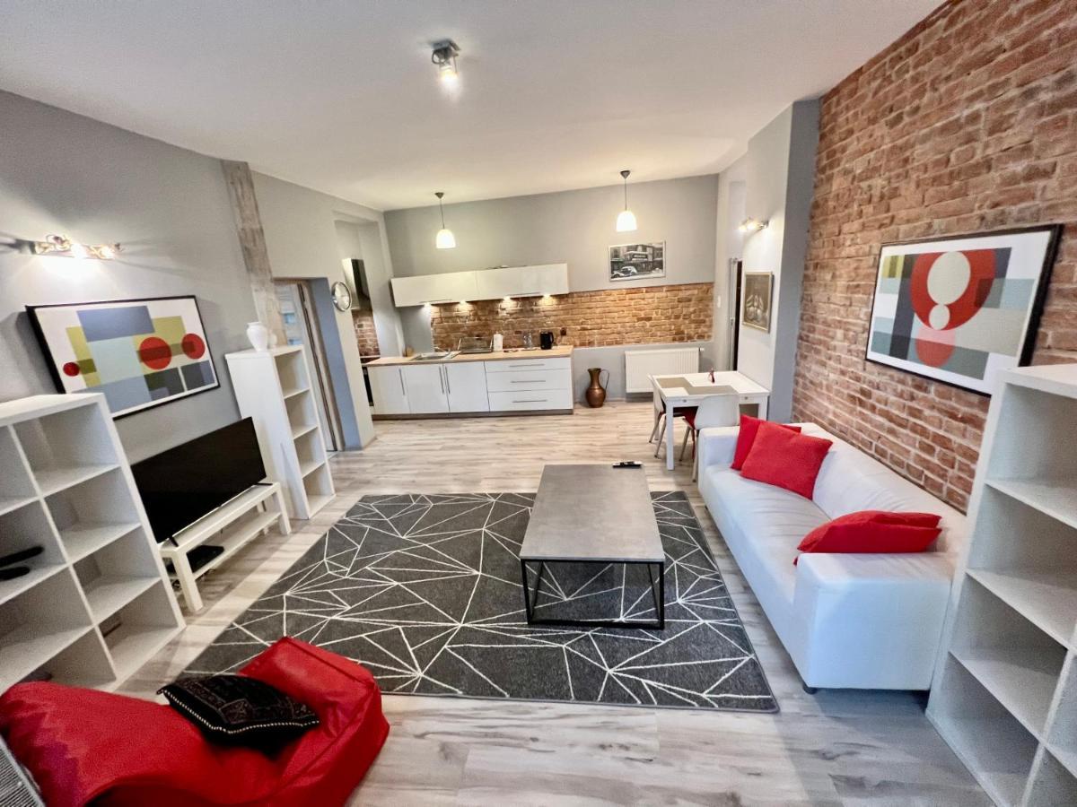 Red&Yellow Apartments Centrum Olsztyn  Ngoại thất bức ảnh