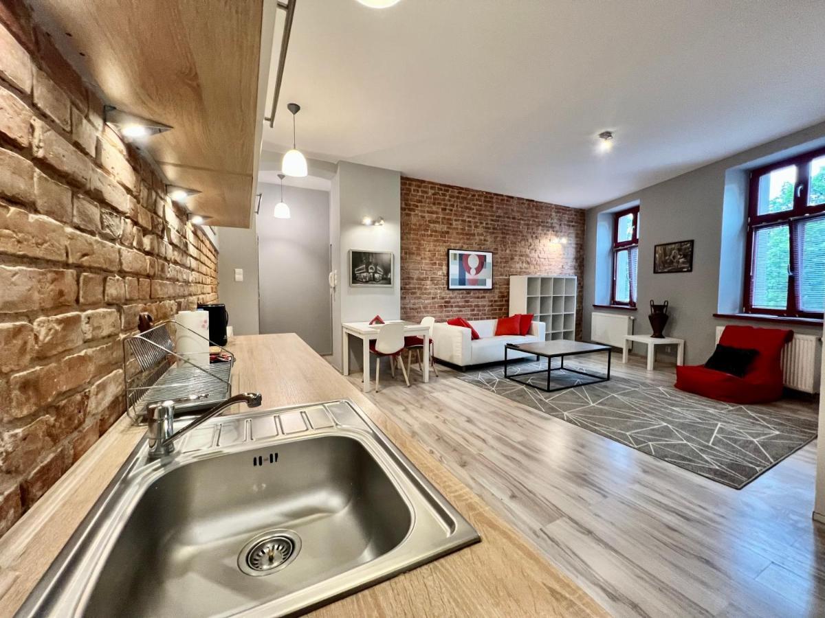 Red&Yellow Apartments Centrum Olsztyn  Ngoại thất bức ảnh