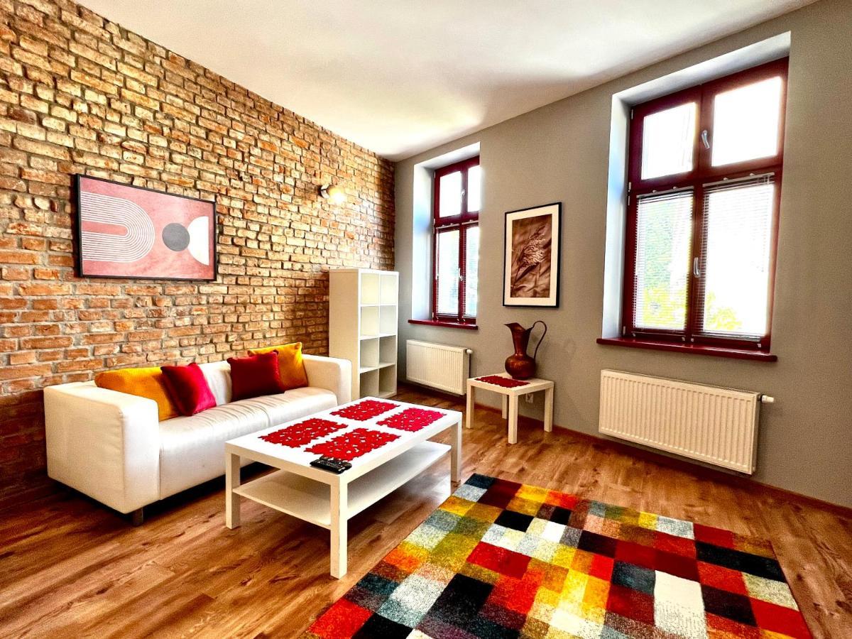 Red&Yellow Apartments Centrum Olsztyn  Ngoại thất bức ảnh