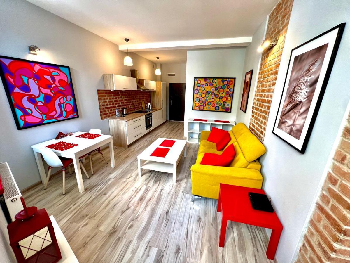 Red&Yellow Apartments Centrum Olsztyn  Ngoại thất bức ảnh